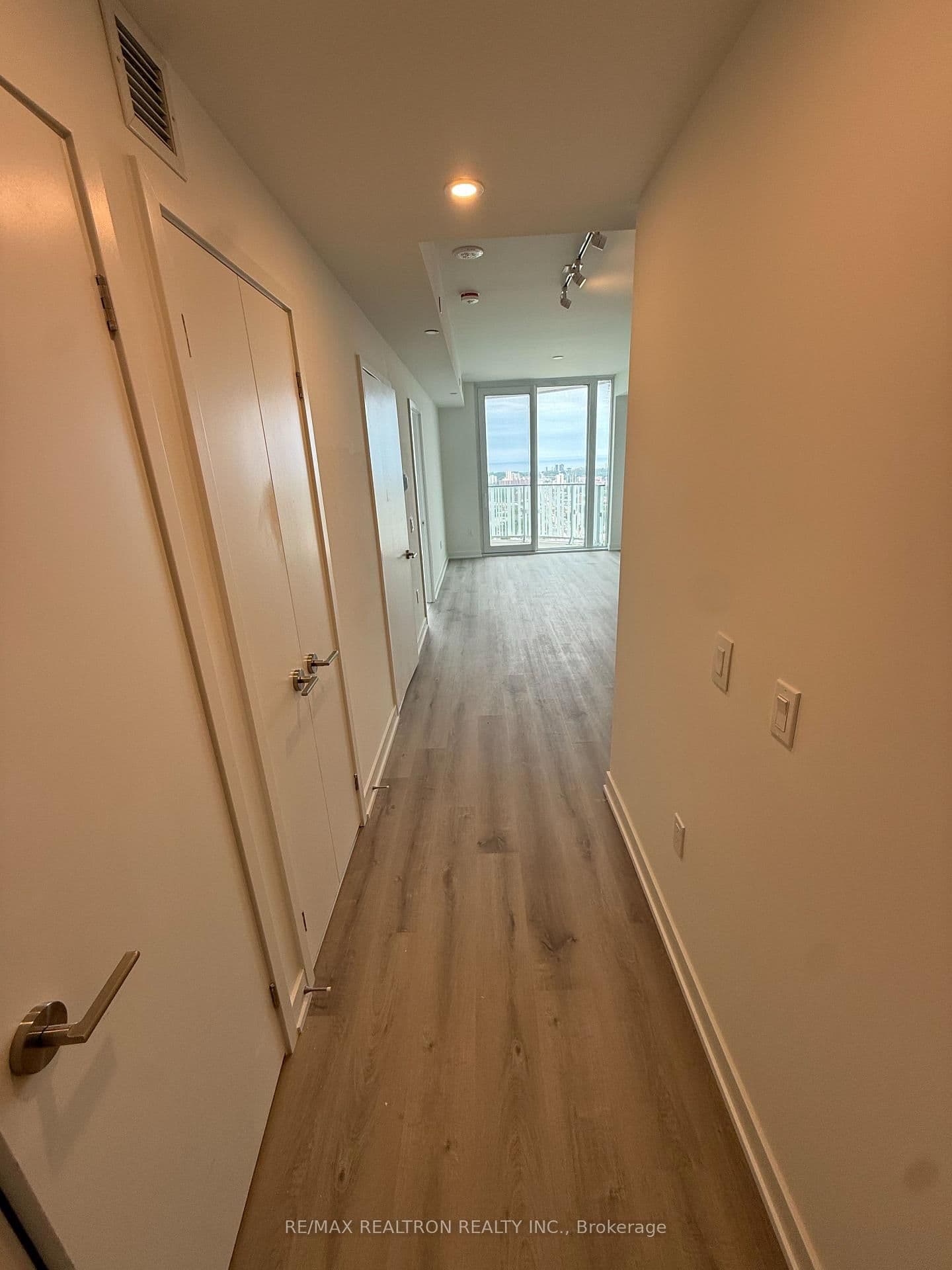 1 Fairview Road, Unit 2912 - Image 3
