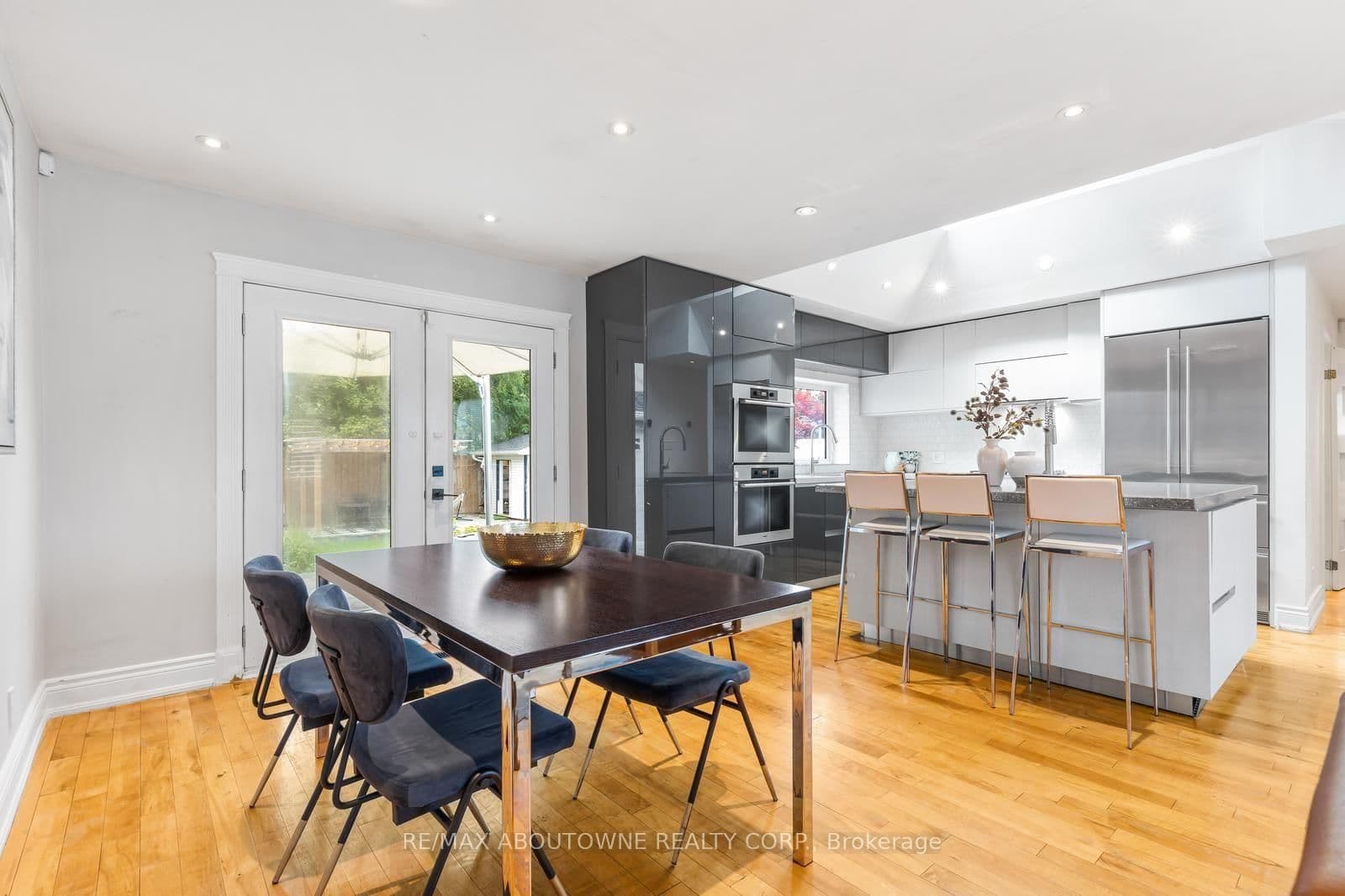 547 Pinegrove Road - Image 6