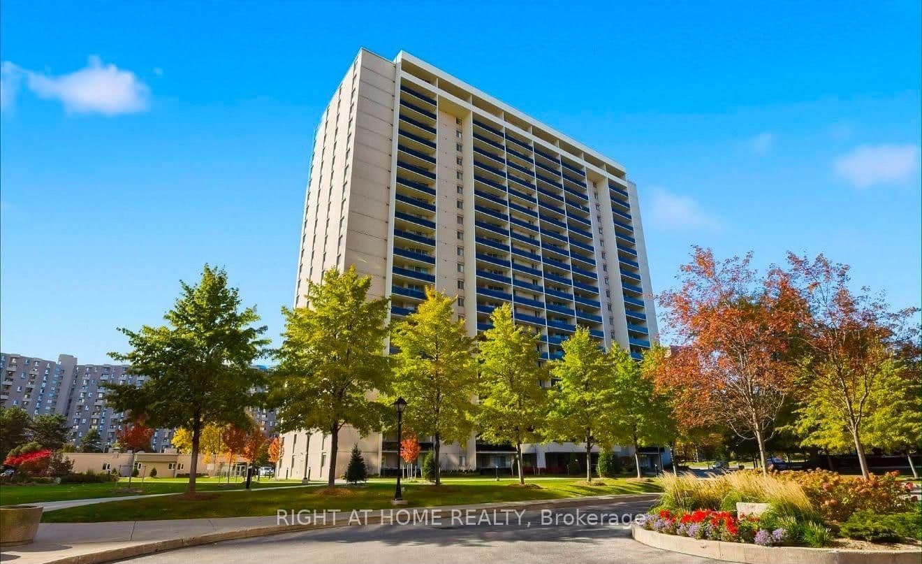 #1102 - 820 Burnhamthorpe Road