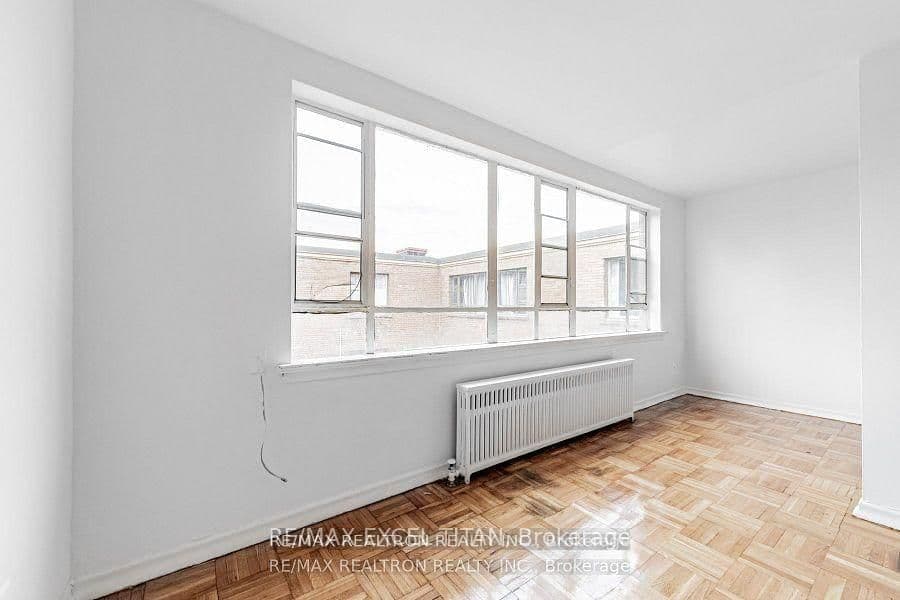 2515 Eglinton Avenue W, Unit G4 - Image 3