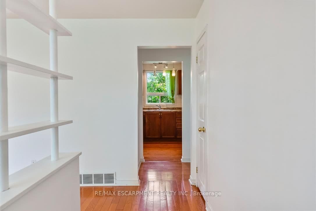 1214 Argreen Road - Image 3