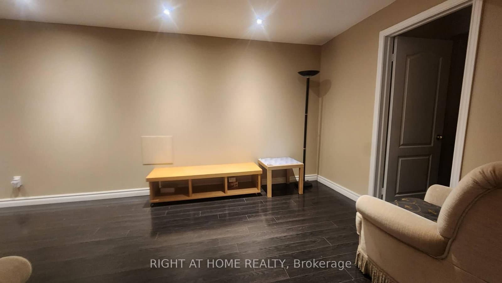 1305 Kestell Boulevard, Unit (Bsmnt) - Image 3