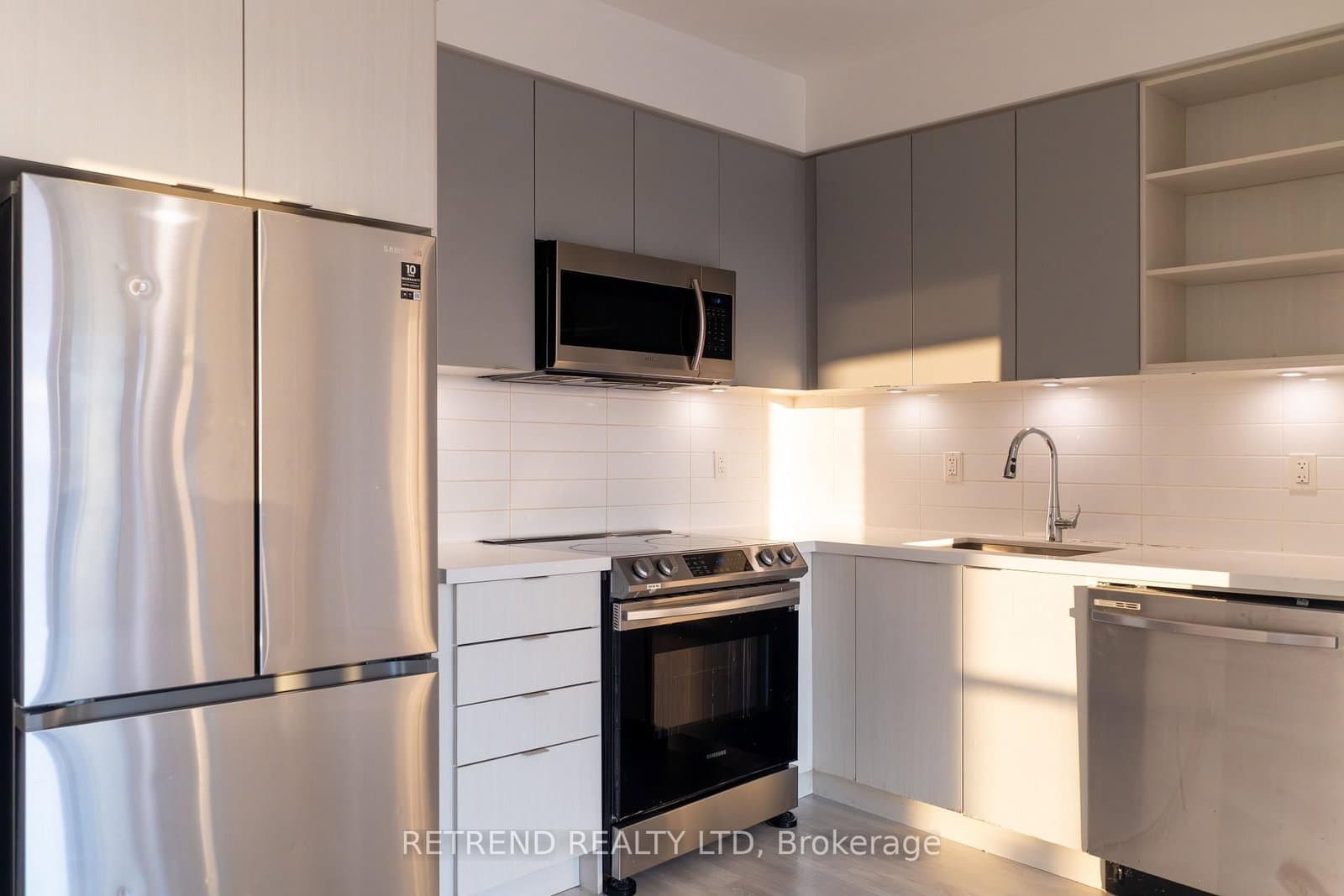 4655 metcalfe Avenue, Unit 501 - Image 3