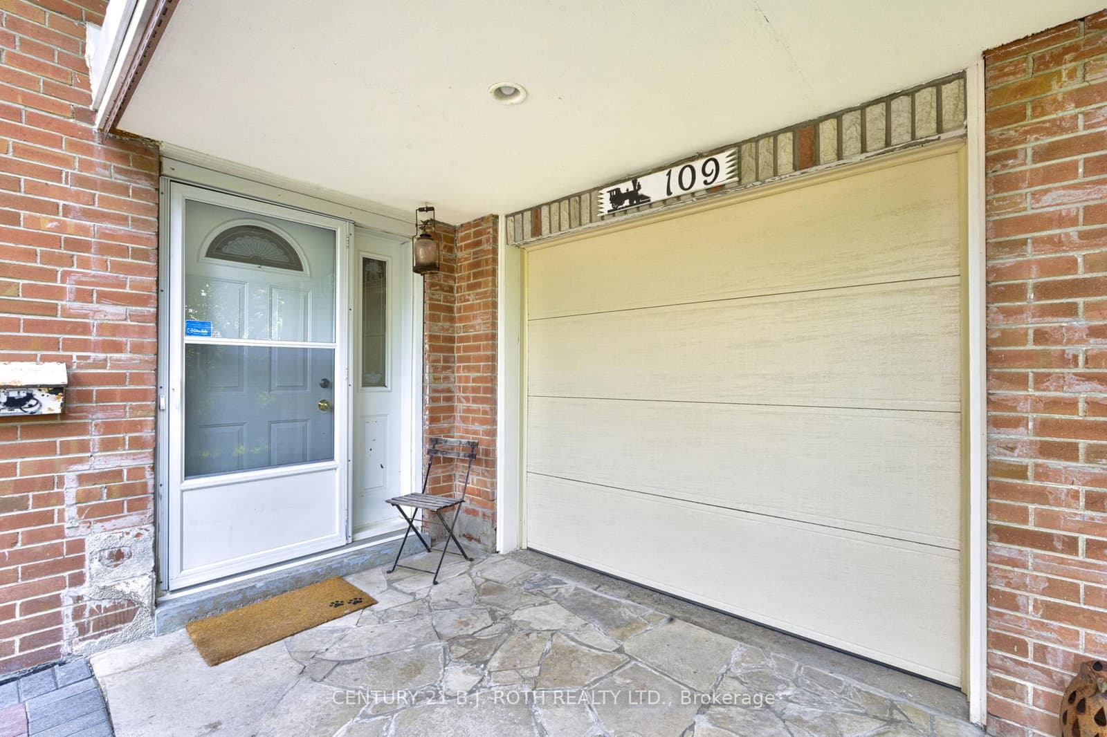 109 Wincott Drive - Image 2