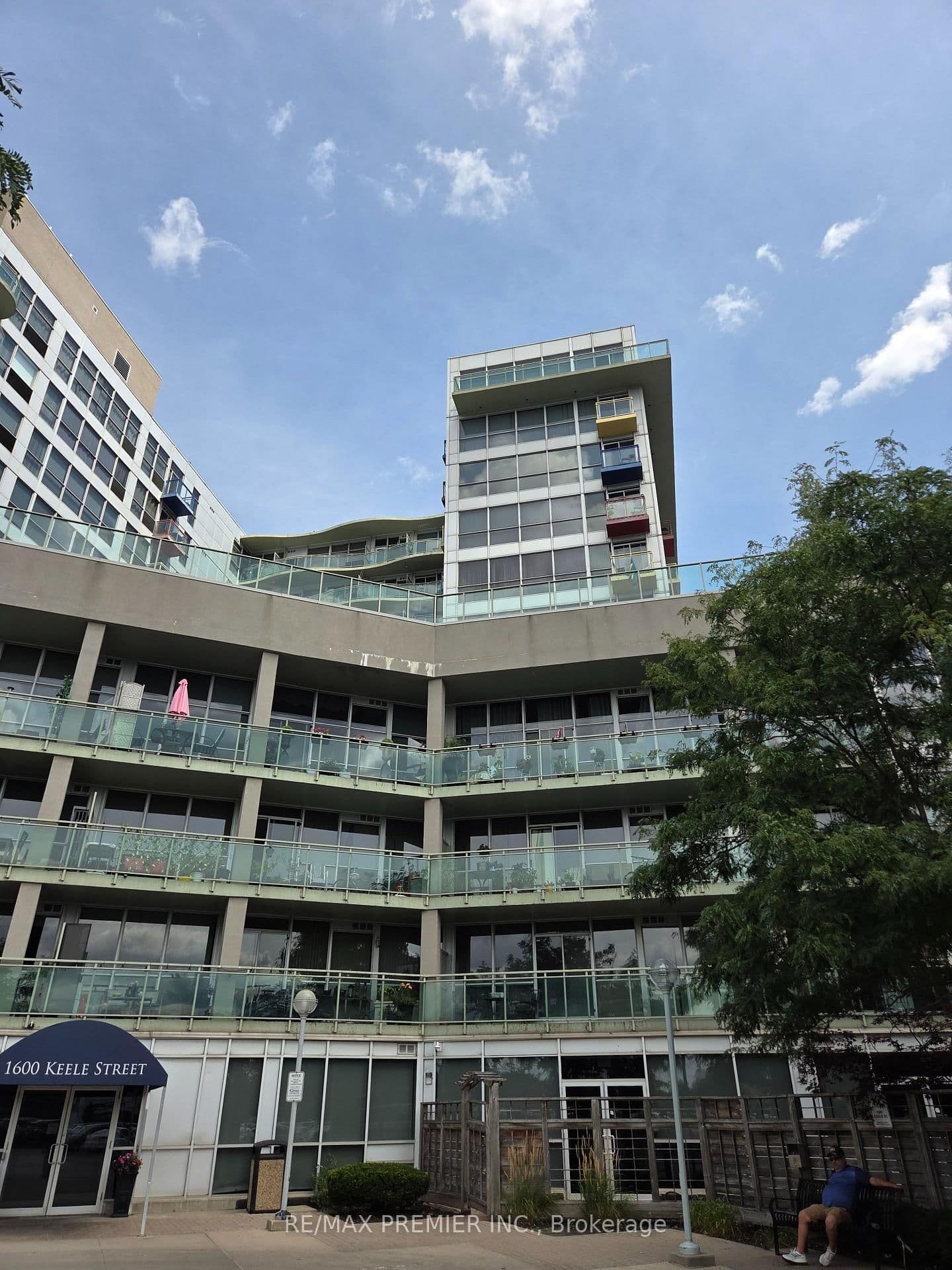 1600 Keele Street, Unit 819 - Image 1