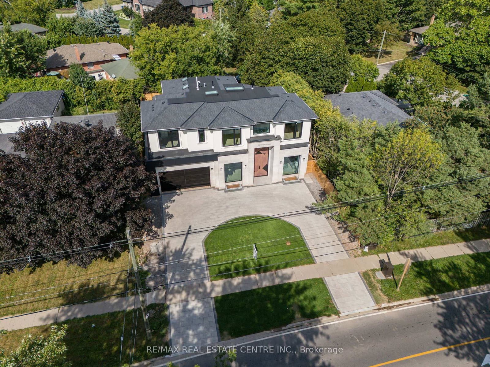 491 Fourth Line - Image 1
