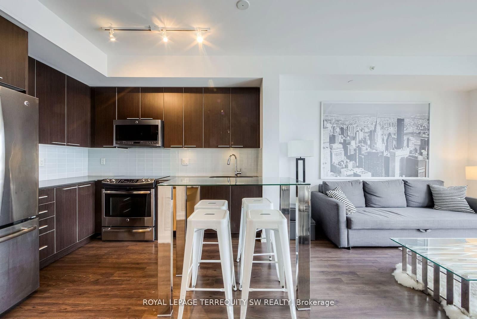 10 Park Lawn Road, Unit 1208 - Image 3
