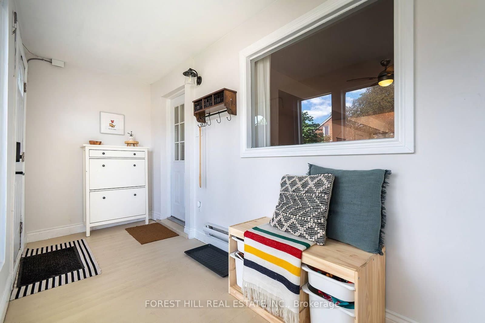 55 Vanevery Street - Image 2