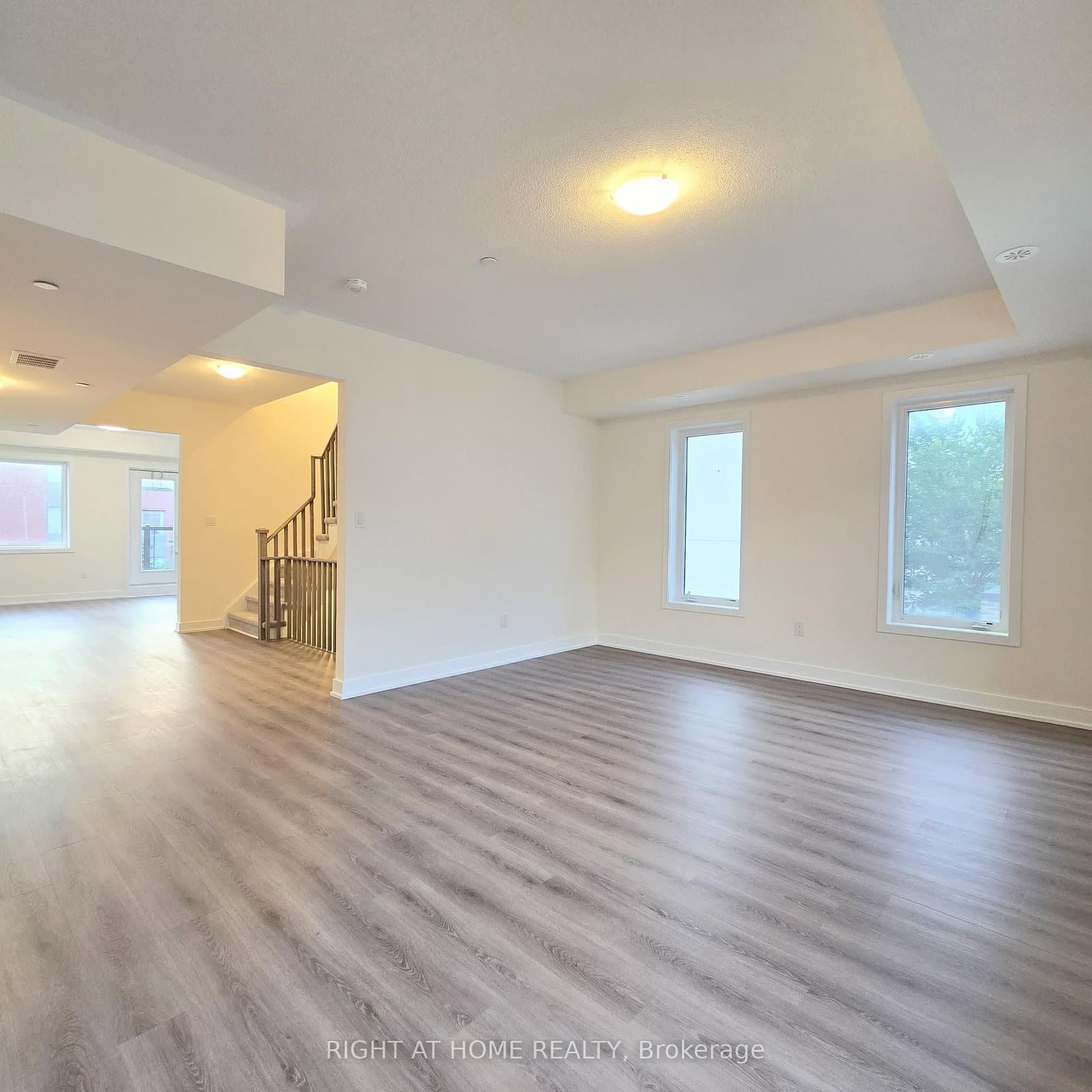 137 Frederick Tisdale Drive, Unit #Upper Unit - Image 5