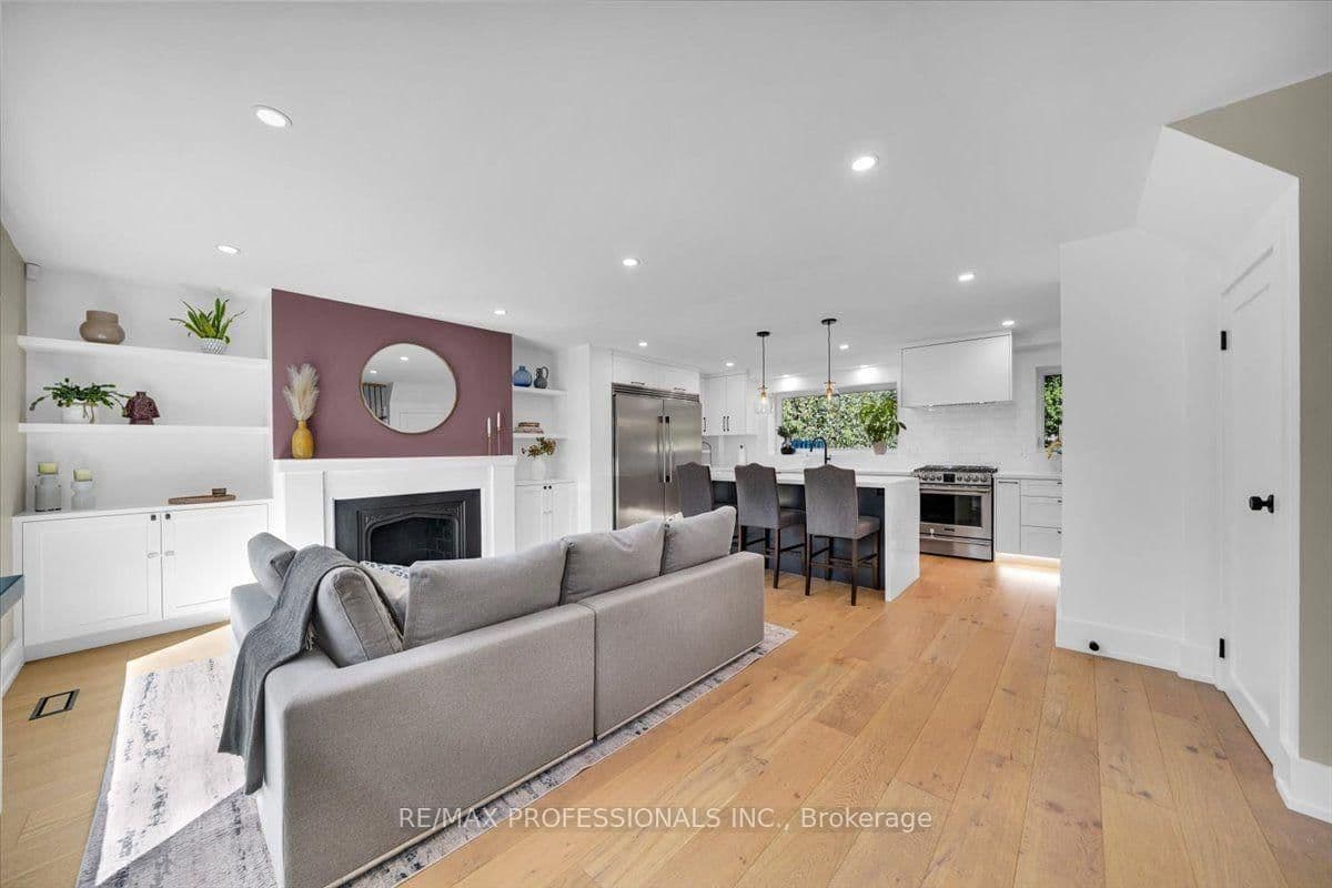 4 Winston Grove - Image 6