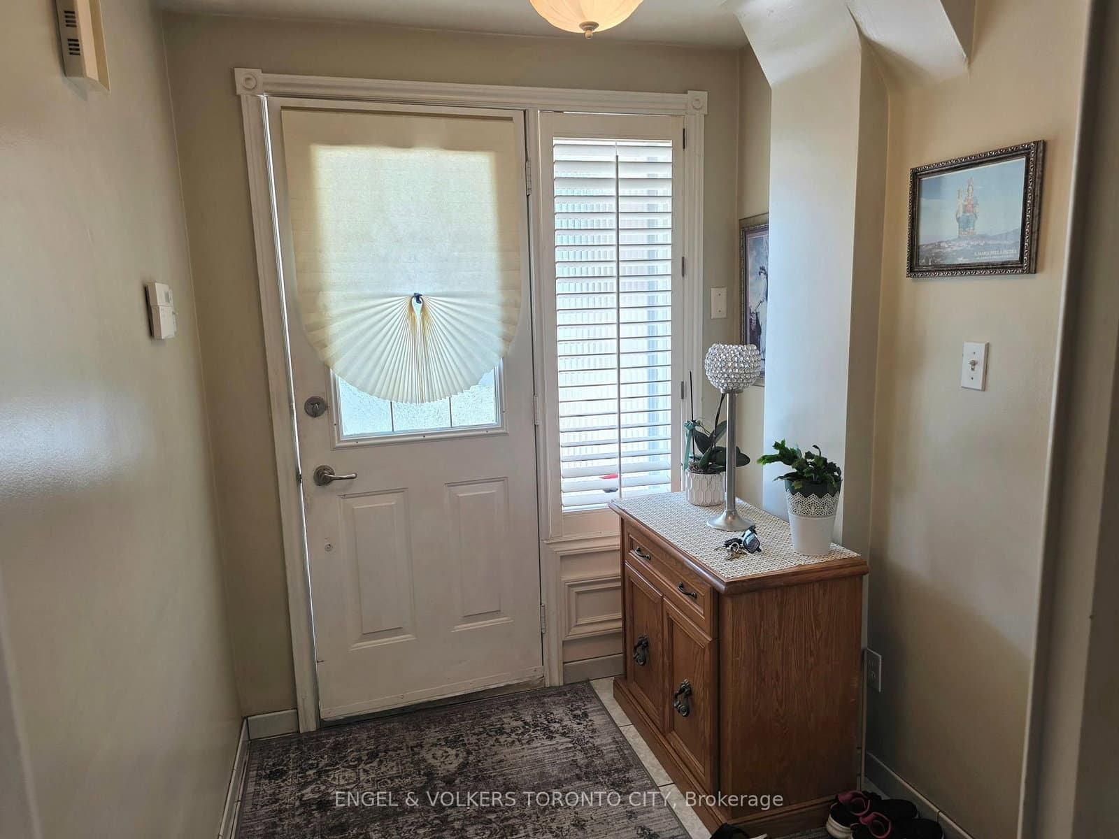 130 Shoreham Drive, Unit Lower - Image 3