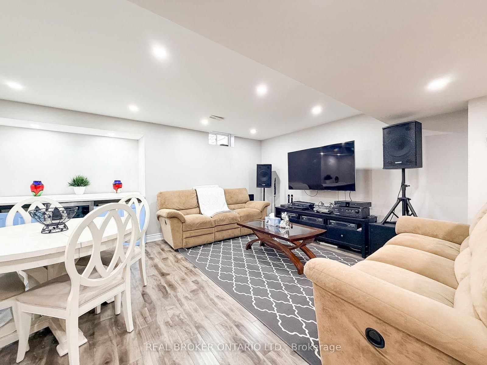 135 Goodwin Crescent, Unit Basement - Image 4