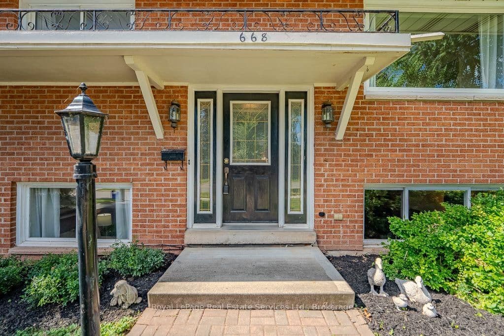 668 Maclaren Drive - Image 3