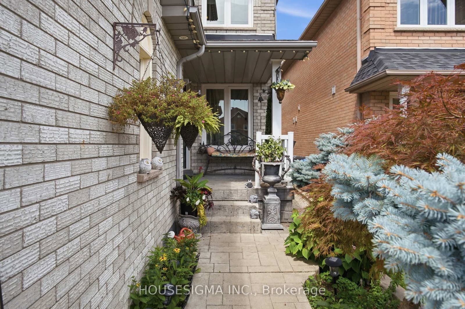 902 Applecroft Circle - Image 3