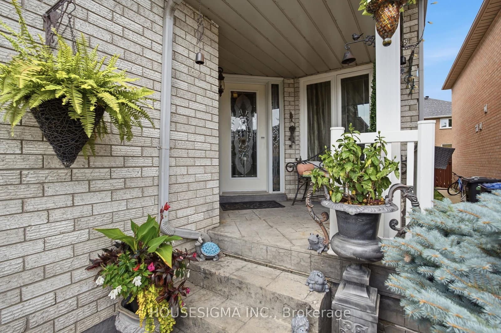 902 Applecroft Circle - Image 4