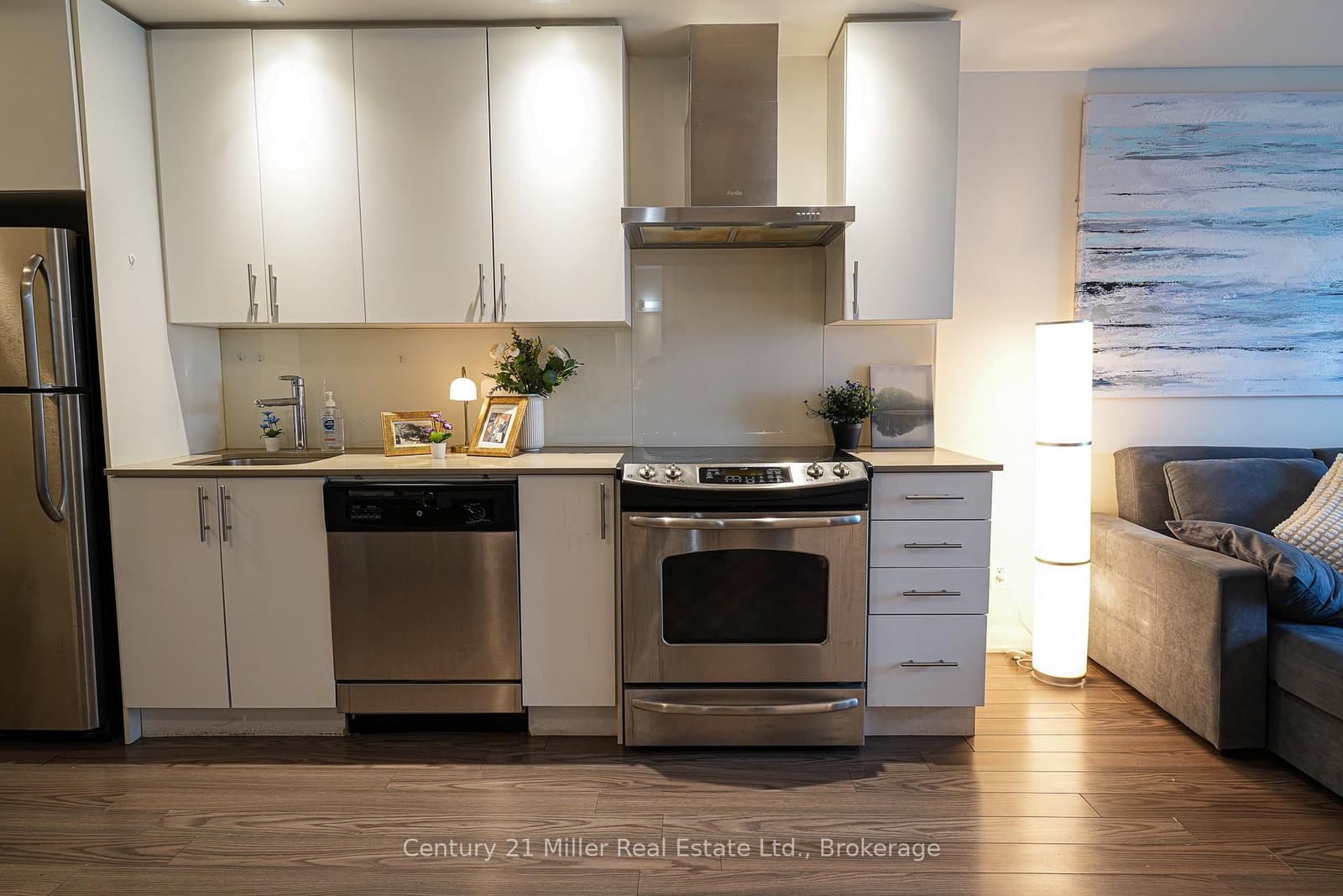 165 Legion Road N, Unit 1634 - Image 4