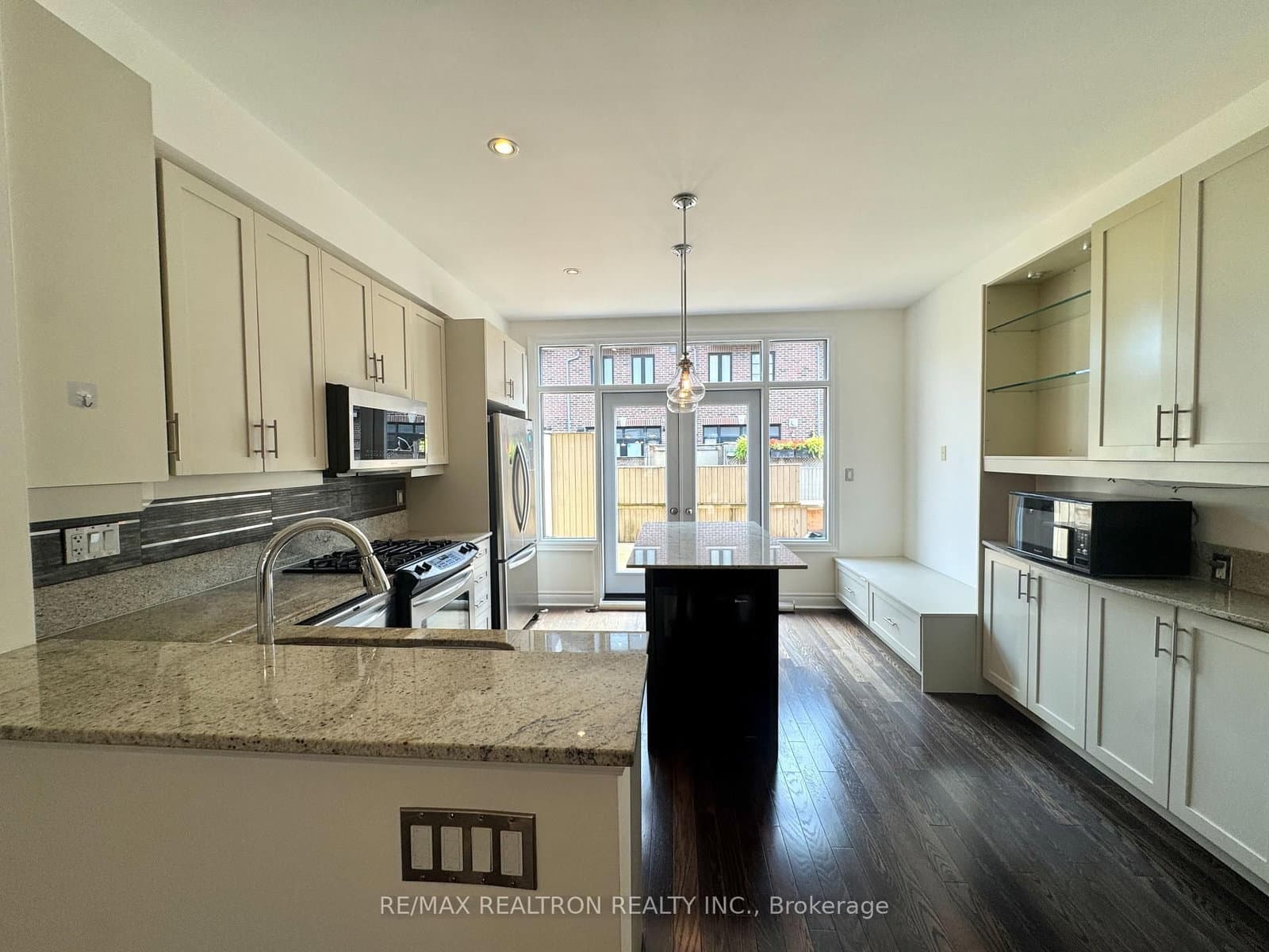 54 Cormier Heights - Image 2