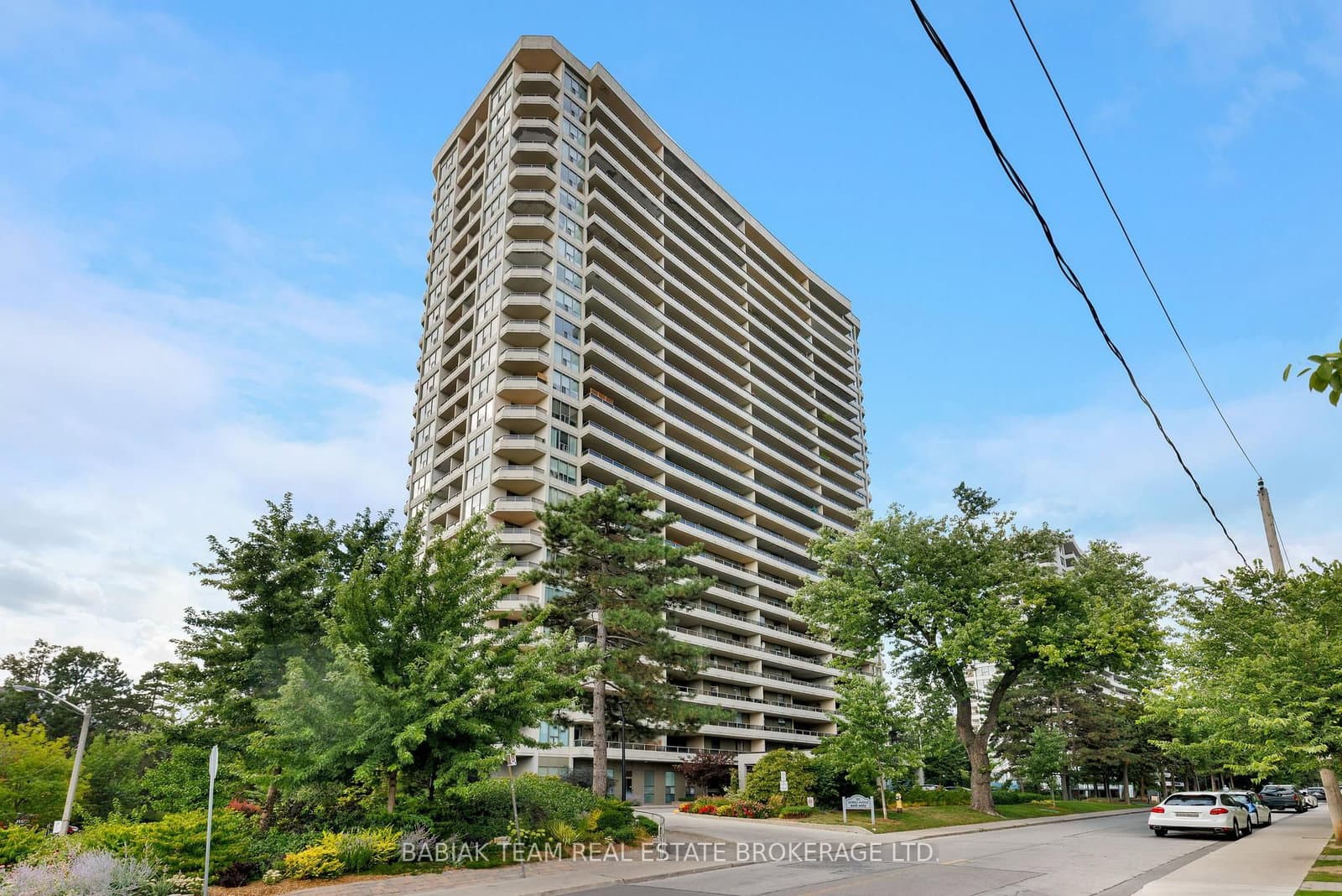 50 Quebec Avenue, Unit 705 - Image 1