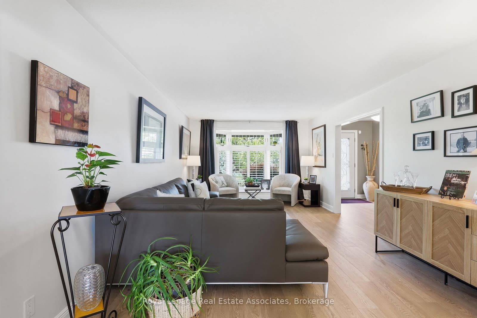 2580 Homelands Drive - Image 6