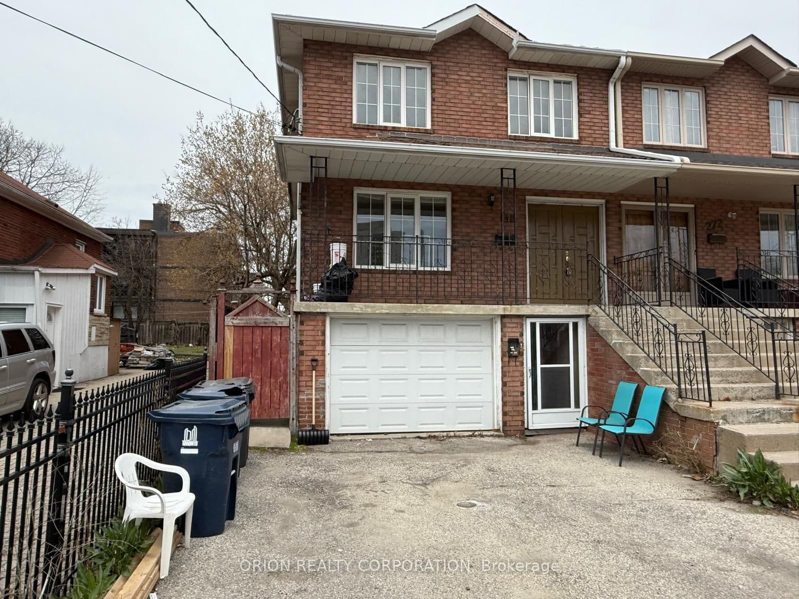 274 Viewmount Avenue, Unit Upper - Image 3
