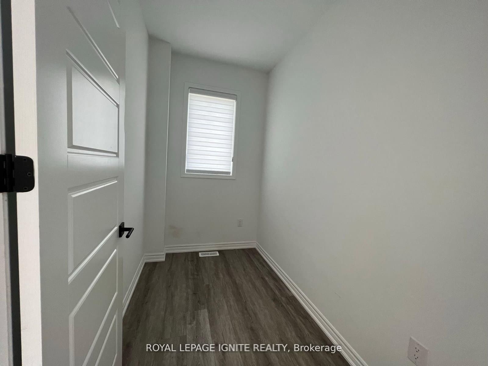 1253 Redbud Gardens - Image 6