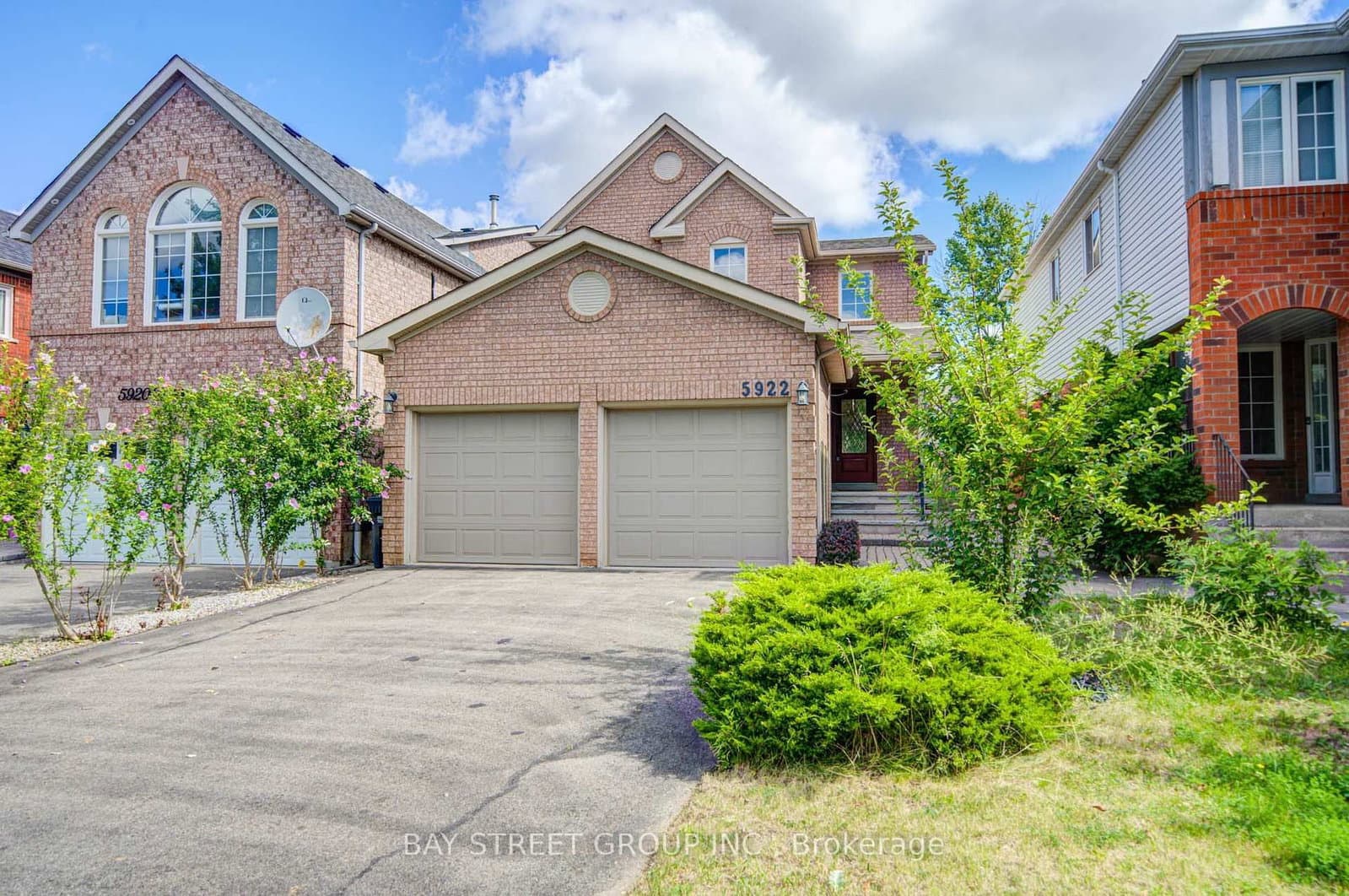 5922 Dalebrook Crescent - Image 2