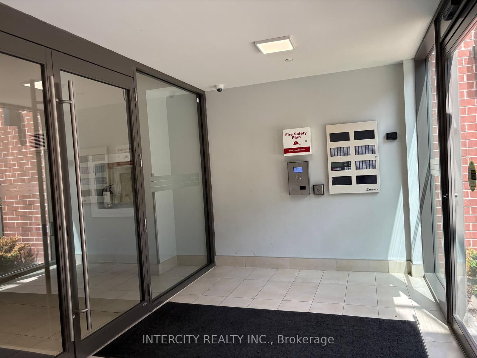 75 Attmar Drive, Unit 355 - Image 2