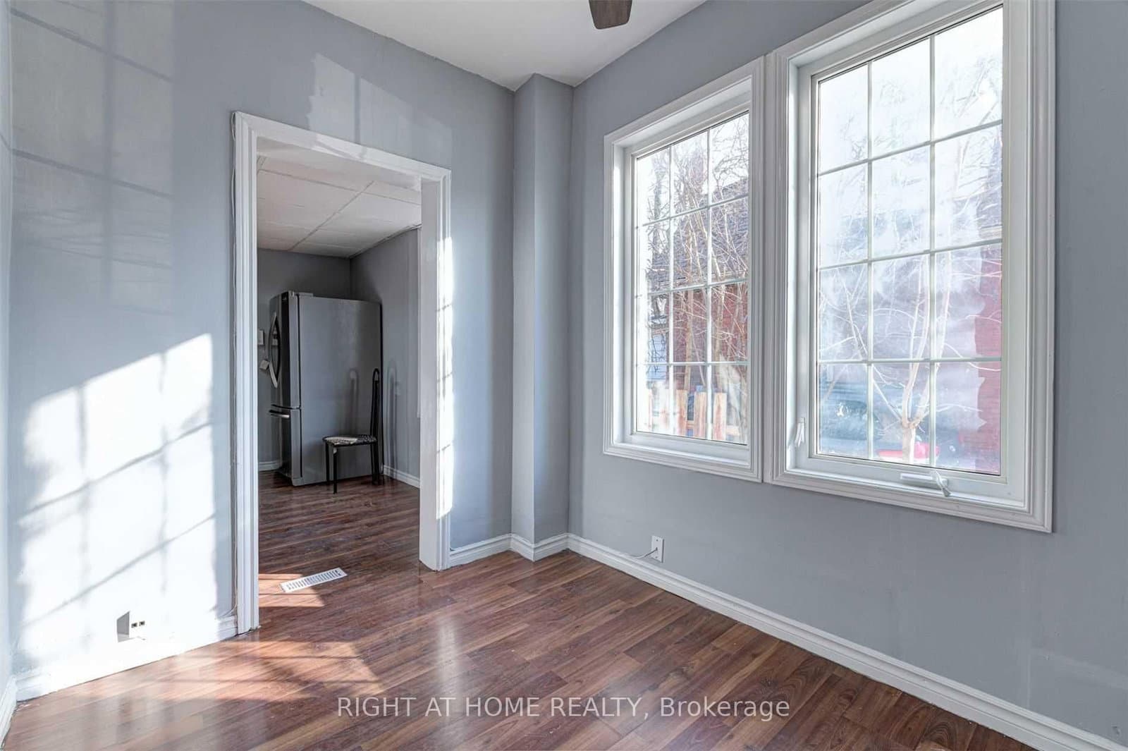 5 William Street, Unit Main Fl - Image 6