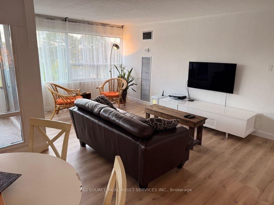 475 The West Mall, Unit 310 - Image 4