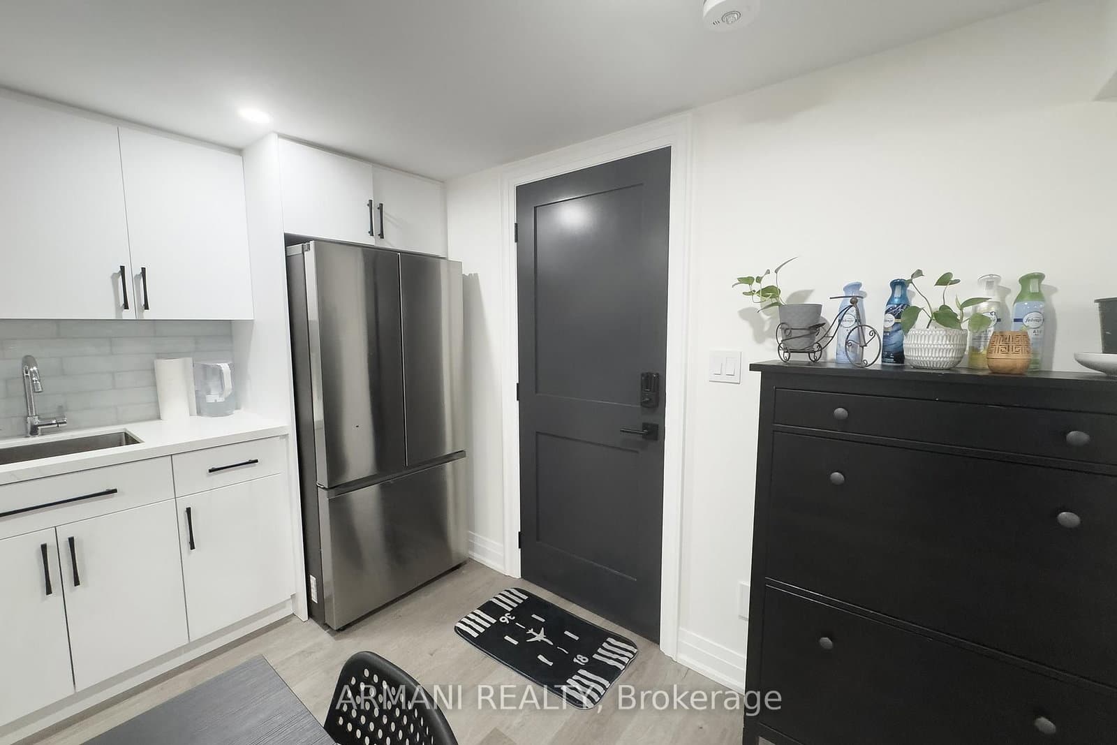 97 Cuffley Crescent N, Unit Basement - Image 5