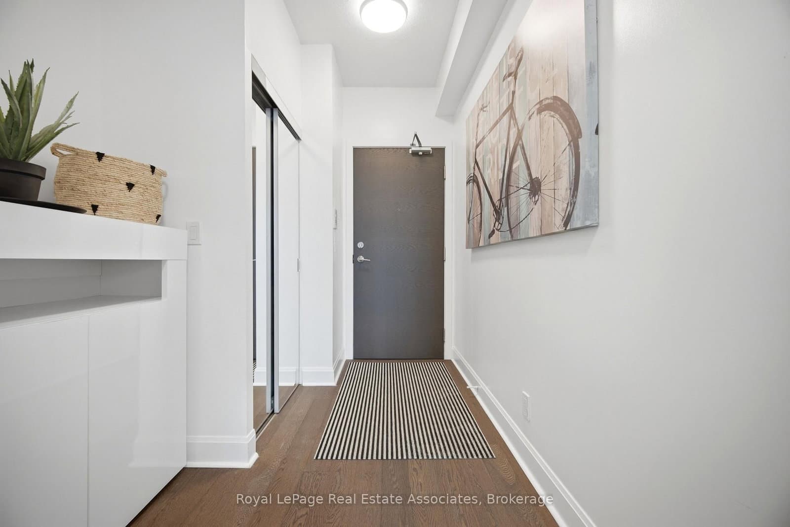 33 Shore Breeze Drive, Unit 2301 - Image 6