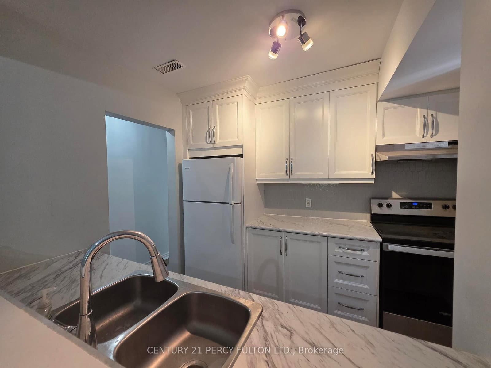 223 Fairview Avenue - Image 3