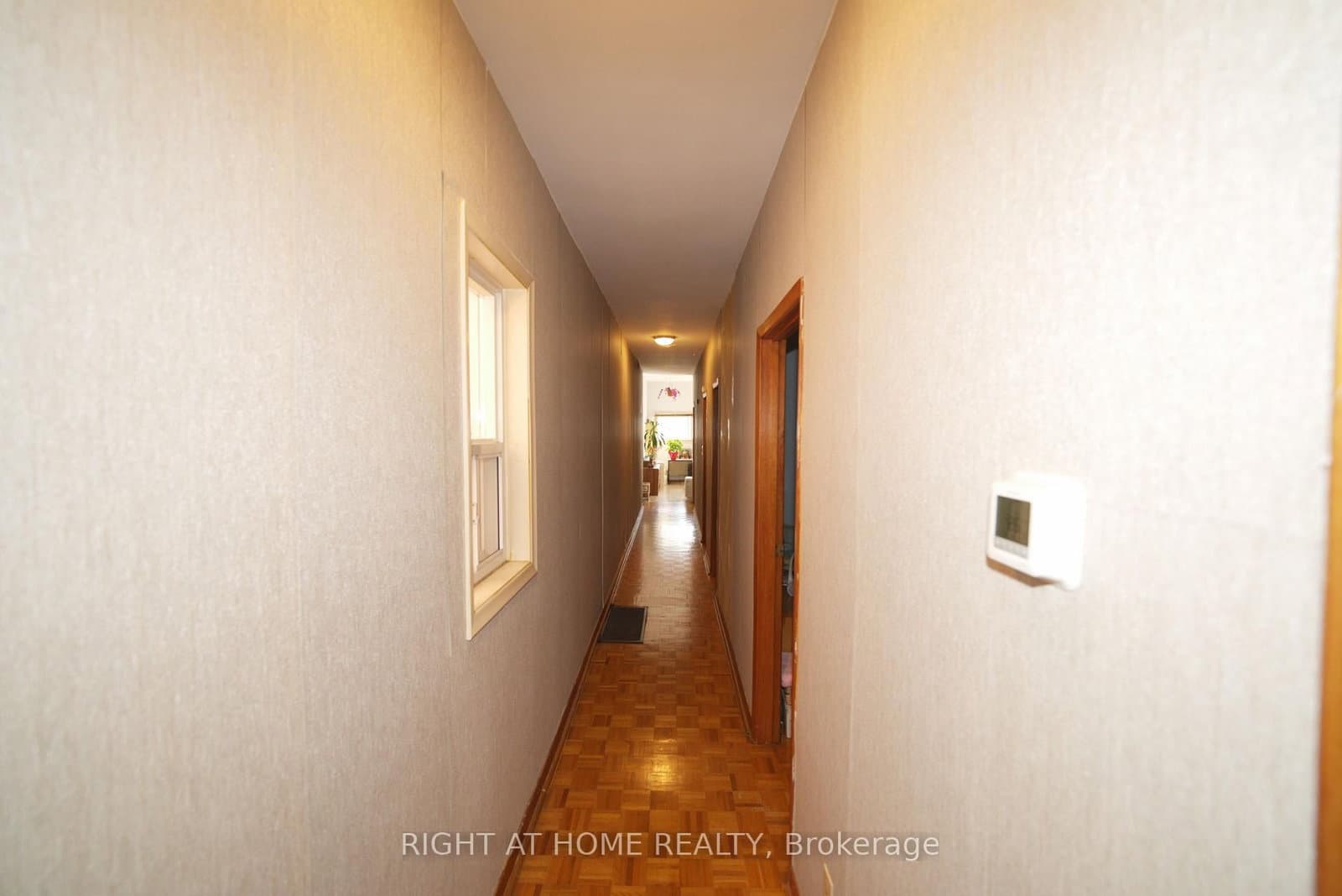 65 Salem Avenue - Image 2