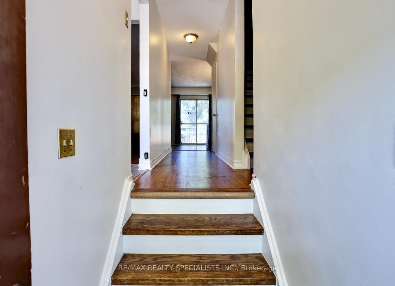 2445 Homelands Drive, Unit 30 - Image 5