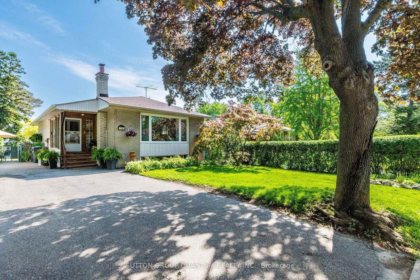 1293 Daimler Road - Image 2