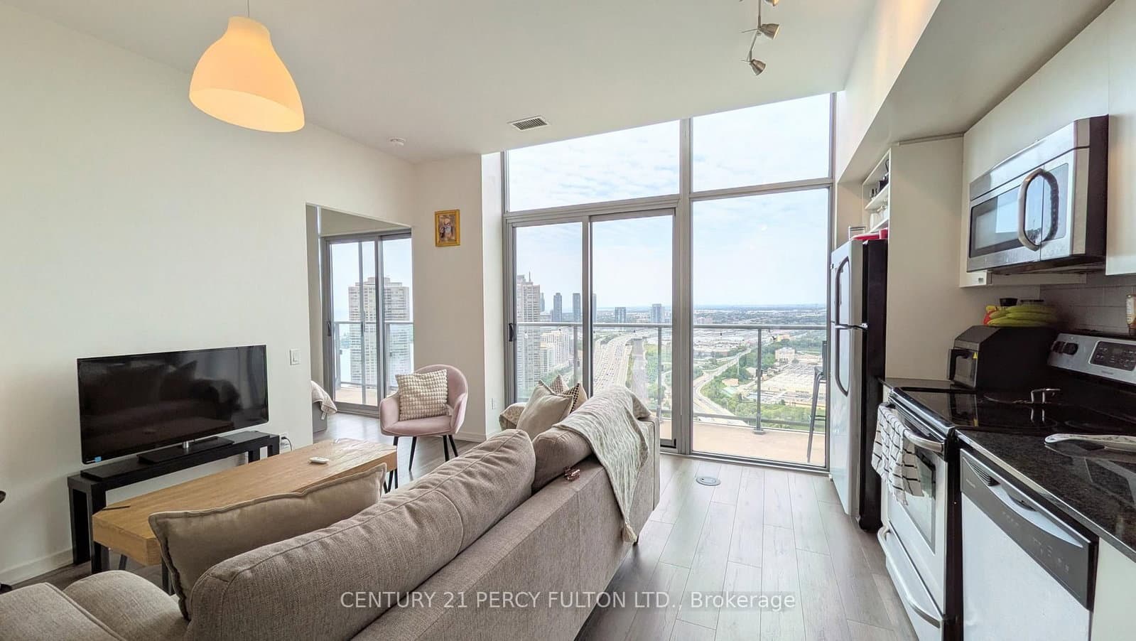 105 The Queensway, Unit 3505 - Image 3