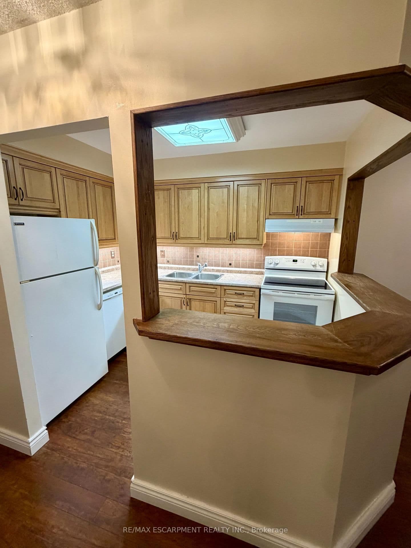 1270 Maple Crossing Boulevard E, Unit 103 - Image 4
