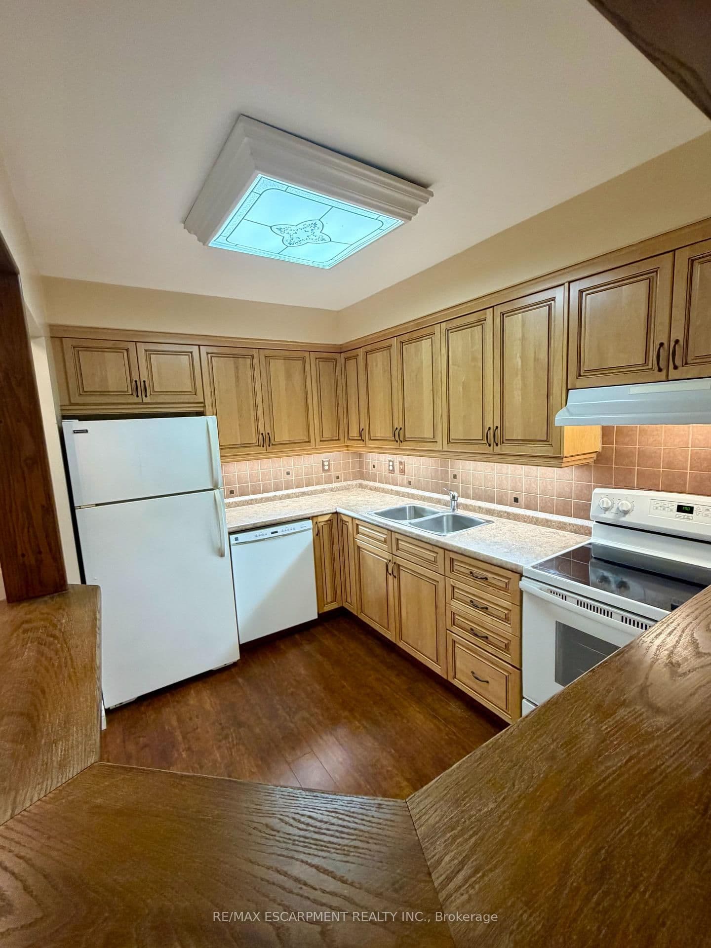 1270 Maple Crossing Boulevard E, Unit 103 - Image 6