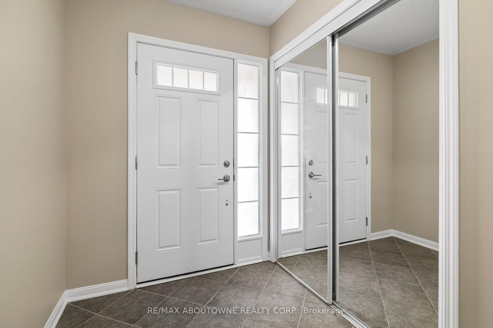 222 Septimus Heights - Image 4