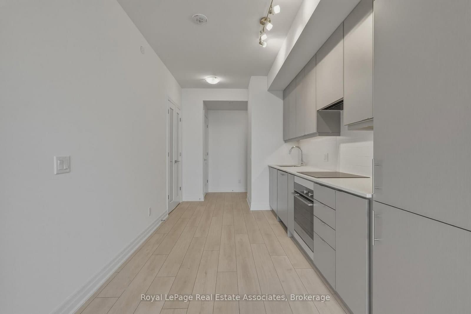 30 Elm Drive W, Unit 3306 - Image 6
