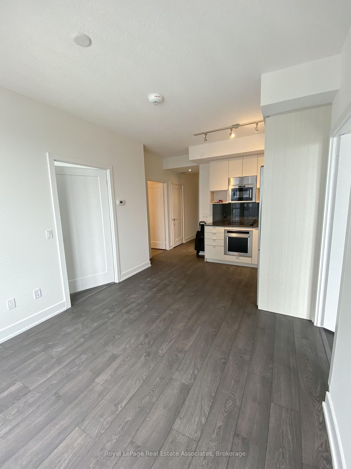7 Mabelle Avenue, Unit 3101 - Image 5