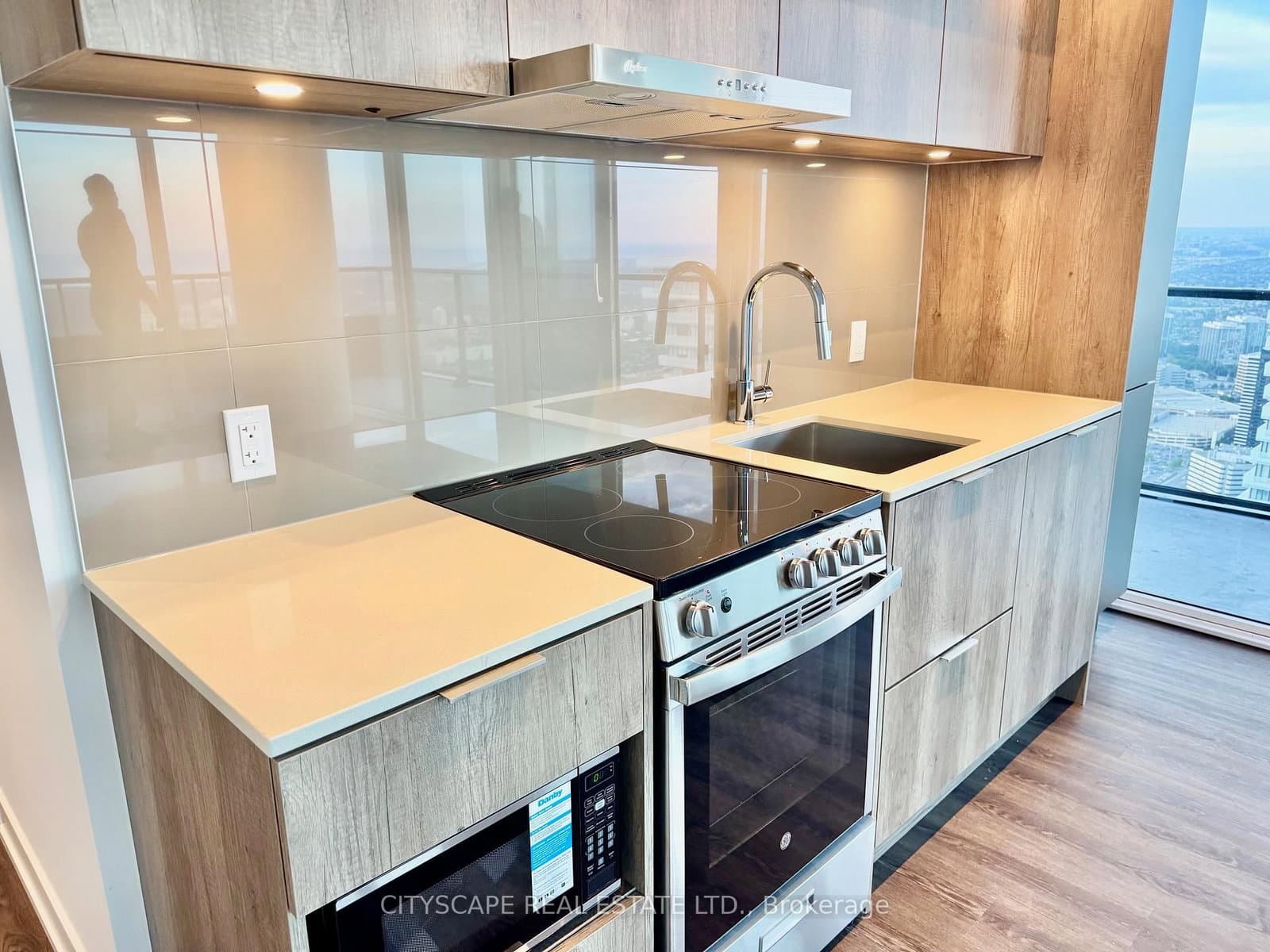 448 Burnhamthorpe Road W, Unit 6508 - Image 3