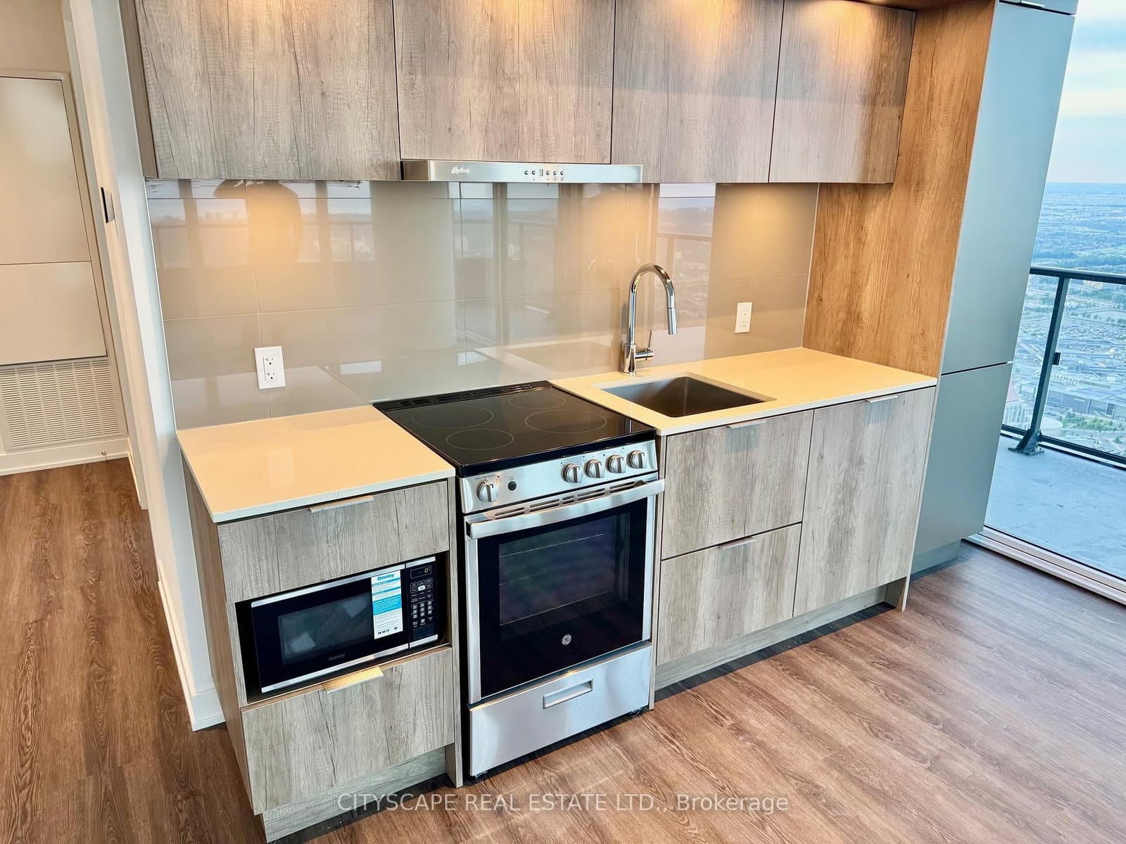 448 Burnhamthorpe Road W, Unit 6508 - Image 4
