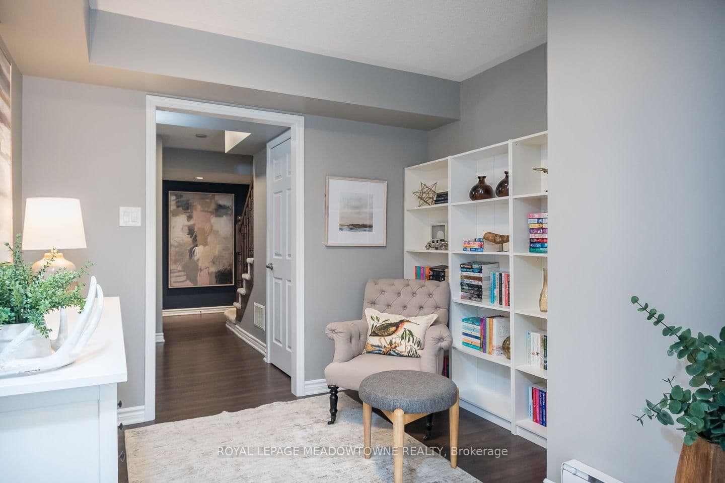275 Eves Gate - Image 4