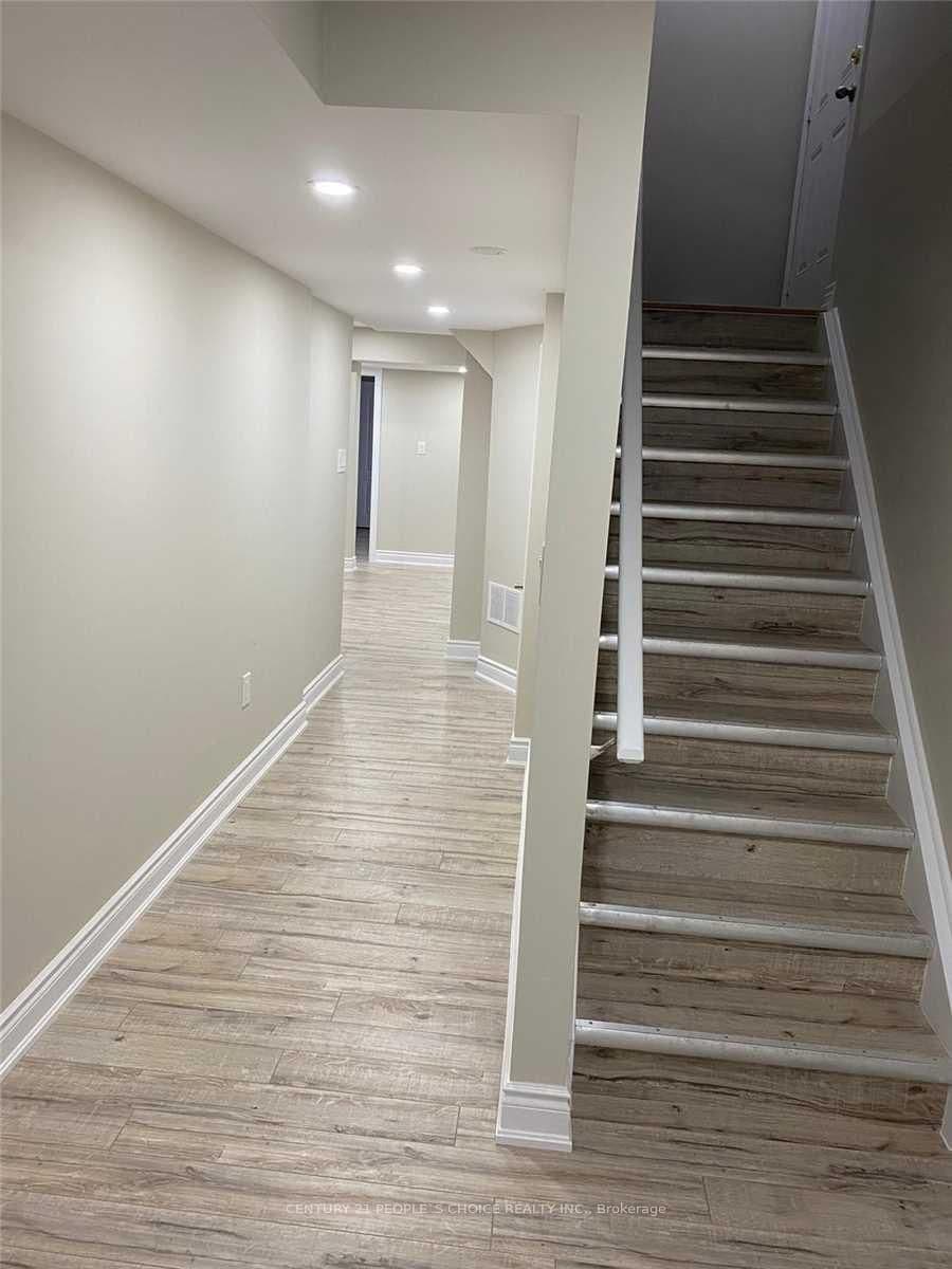 38 Yardley Crescent, Unit Bsmt - Image 3