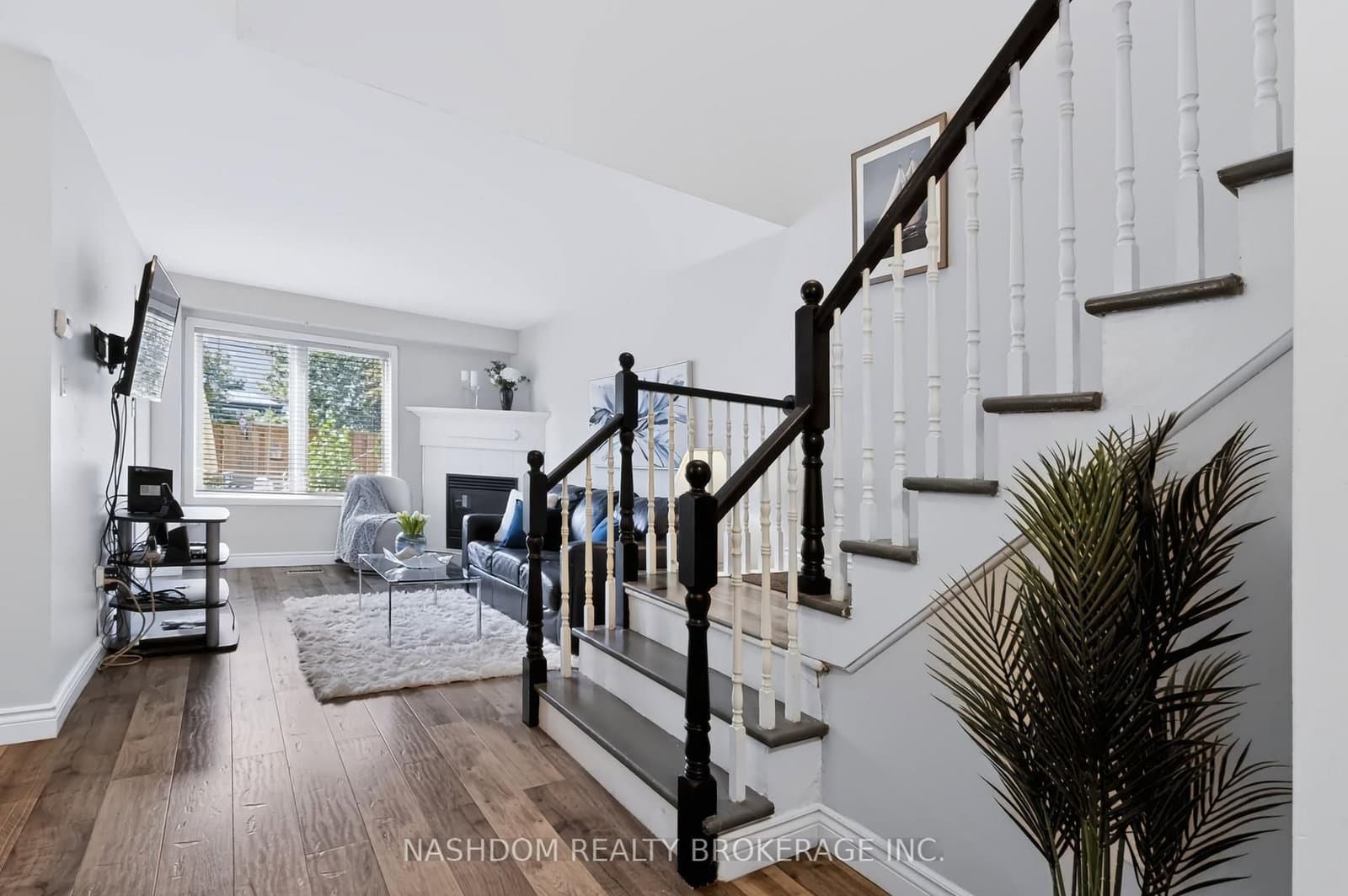 1283 Blanshard Drive, Unit 14 - Image 5