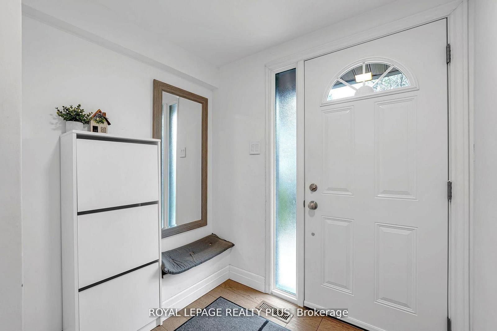 1755 Rathburn Road E, Unit 20 - Image 3