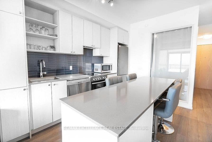 50 George Butchart Drive, Unit 922 - Image 3