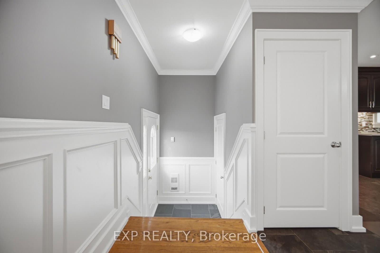 106 Hanson Road - Image 4