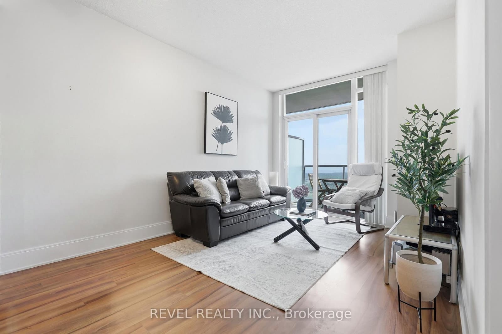 330 Burnhamthorpe Road W, Unit 3101 - Image 6